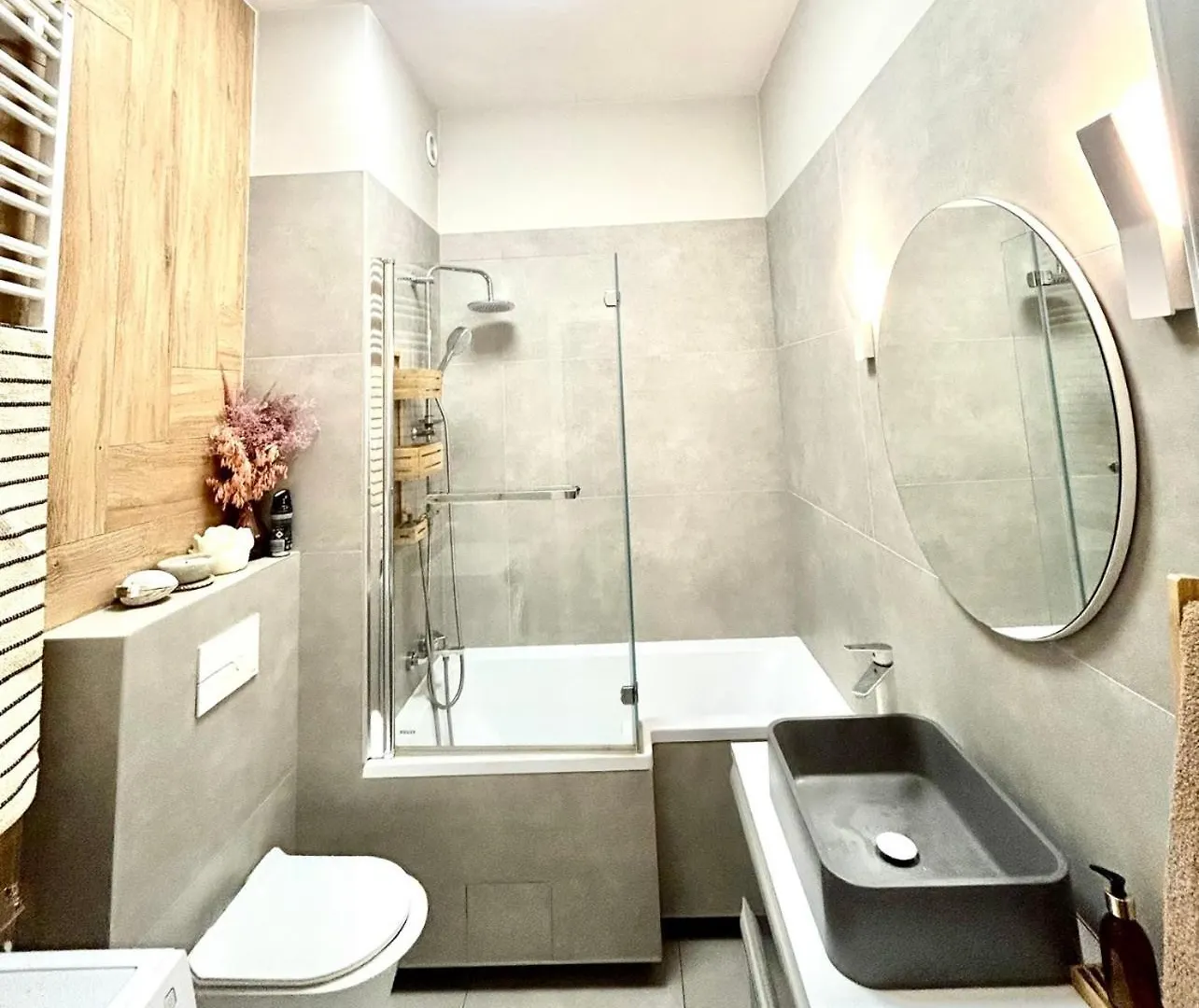 Appartement Stylowy Apartament Z Prywatnym Ogrodem, Widokiem Na Park I Parkingiem - Red Park Poznań